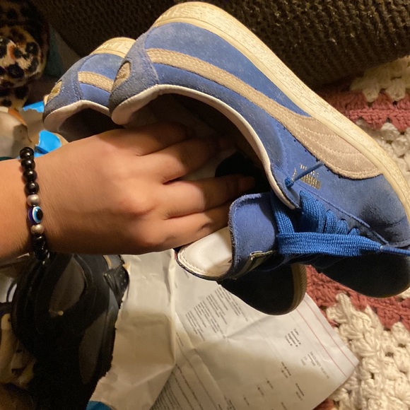 Pumas - Picture 4 of 4